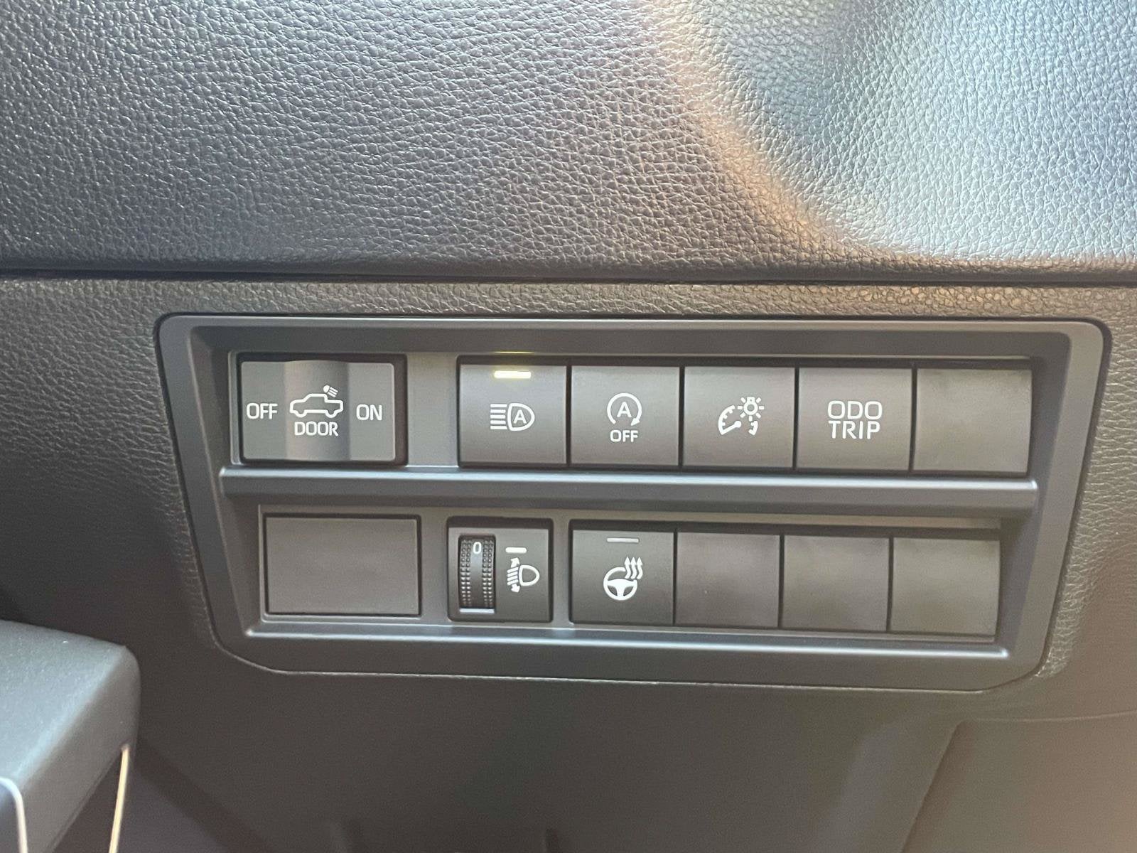 2025 Toyota Tundra 4WD SR5