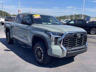 2025 Toyota Tundra 4WD SR5