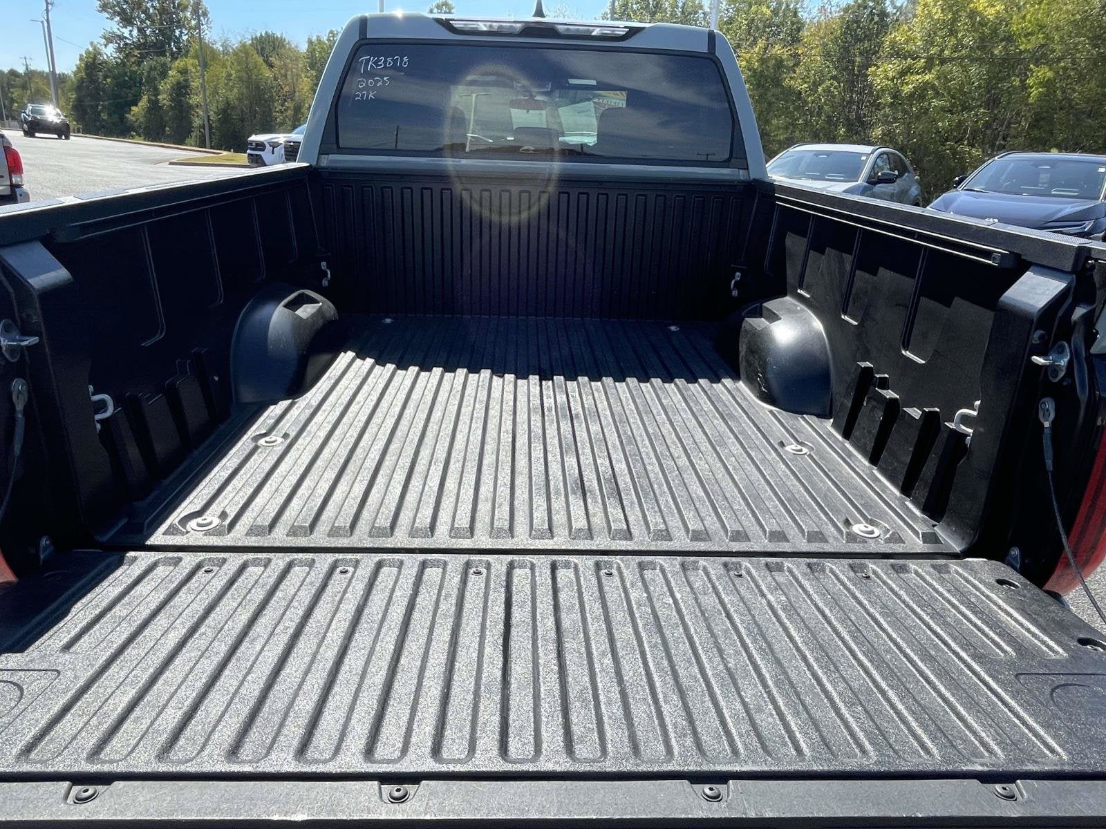 2025 Toyota Tundra 4WD SR5