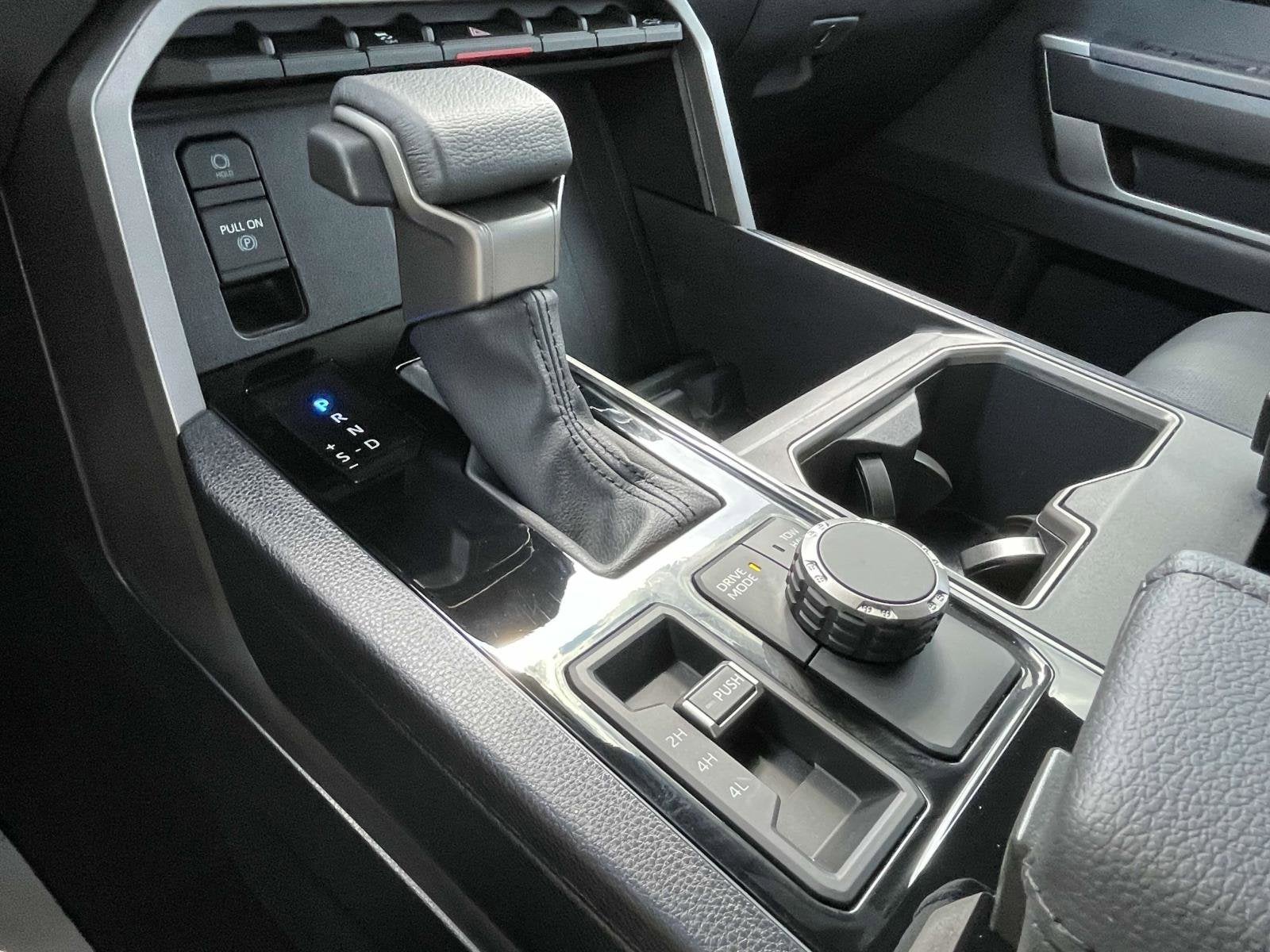 2025 Toyota Tundra 4WD SR5