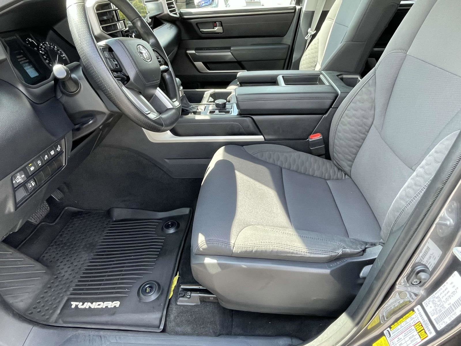 2023 Toyota Tundra 4WD SR5