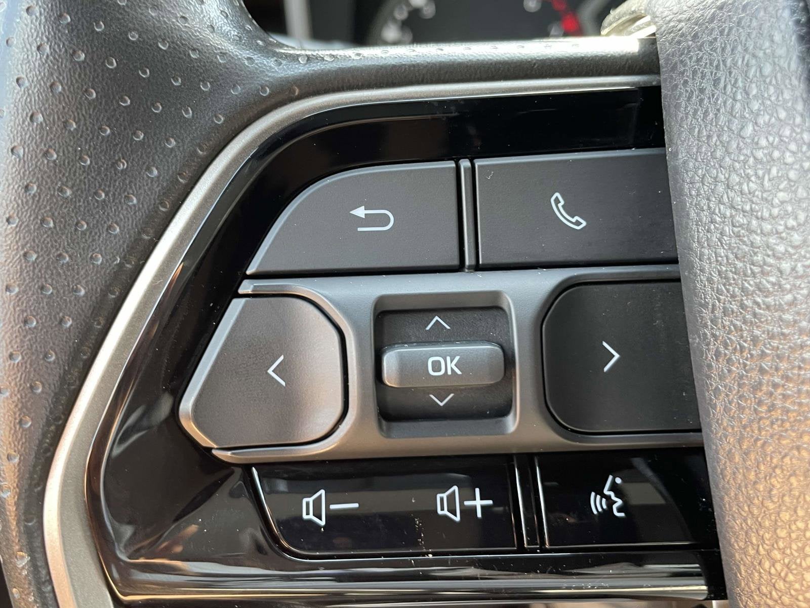 2023 Toyota Tundra 4WD SR5