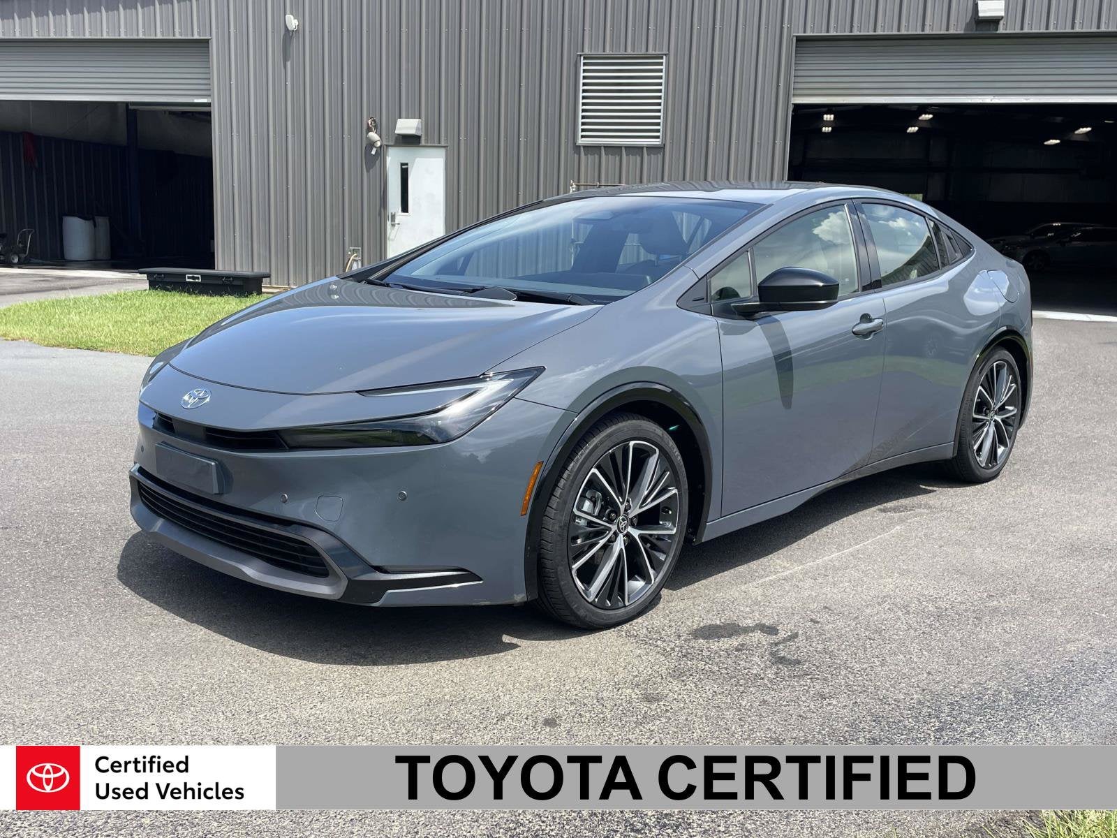 2024 Toyota Prius XLE
