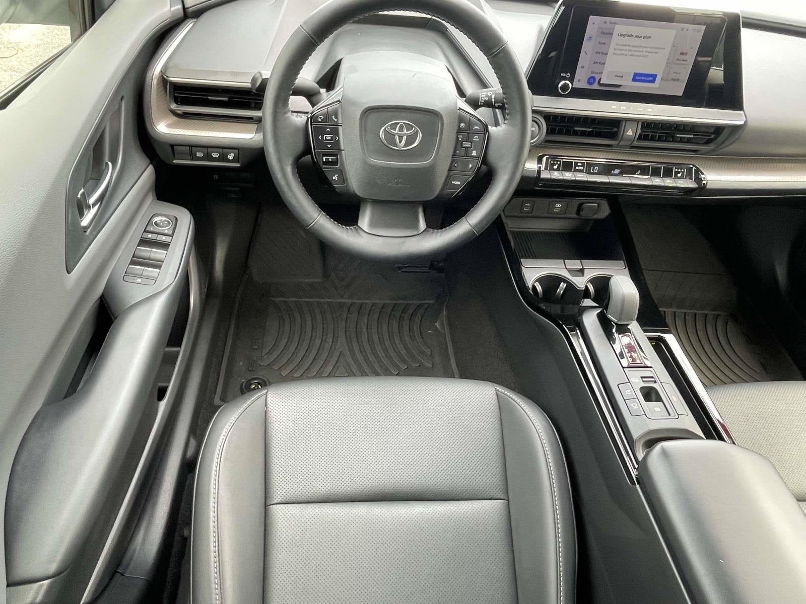 2025 Toyota Prius XLE