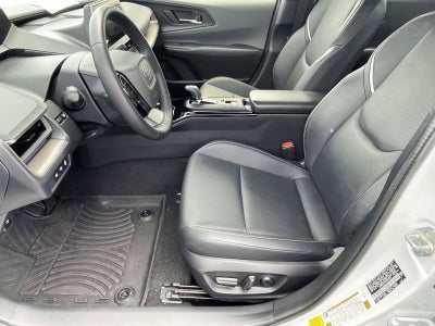 2025 Toyota Prius XLE