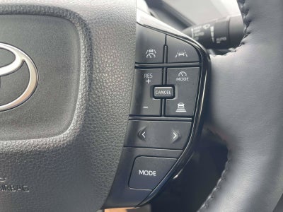2025 Toyota Prius XLE