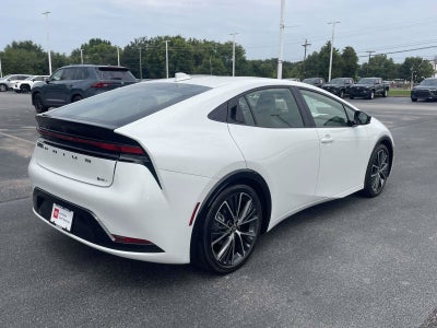 2025 Toyota Prius XLE