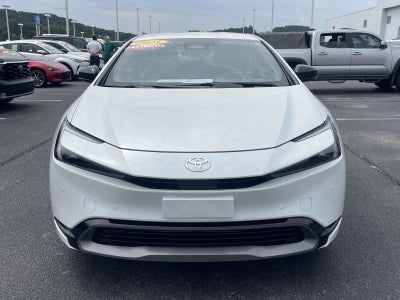 2025 Toyota Prius XLE