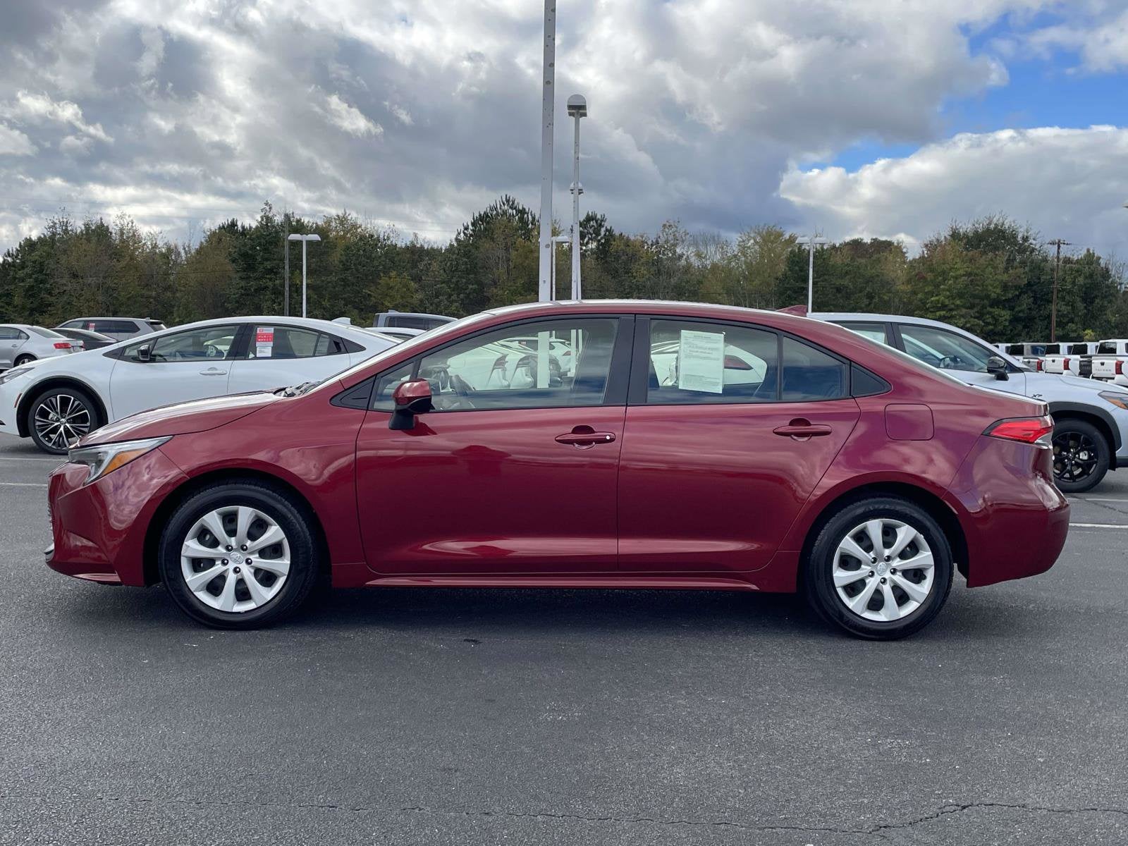 2025 Toyota Corolla Hybrid LE