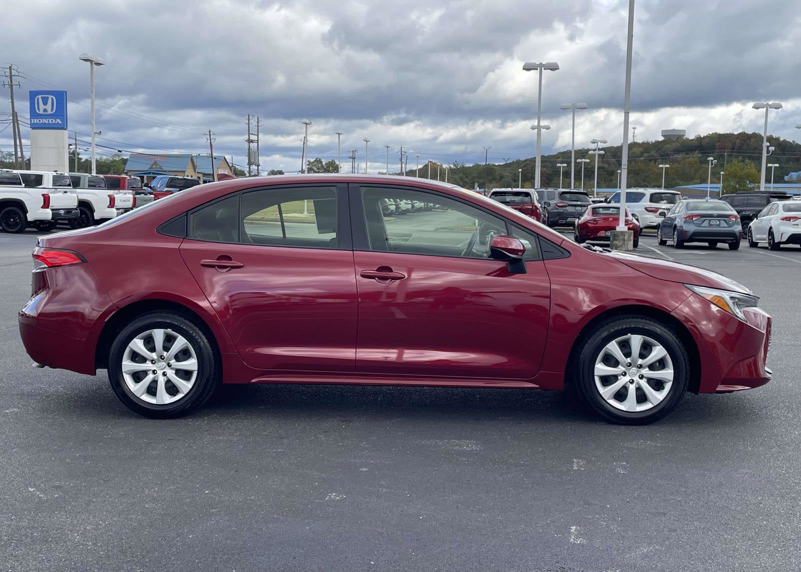 2025 Toyota Corolla Hybrid LE