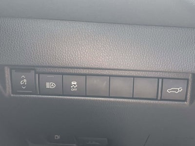 2023 Toyota Venza LE