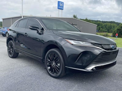 2023 Toyota Venza LE