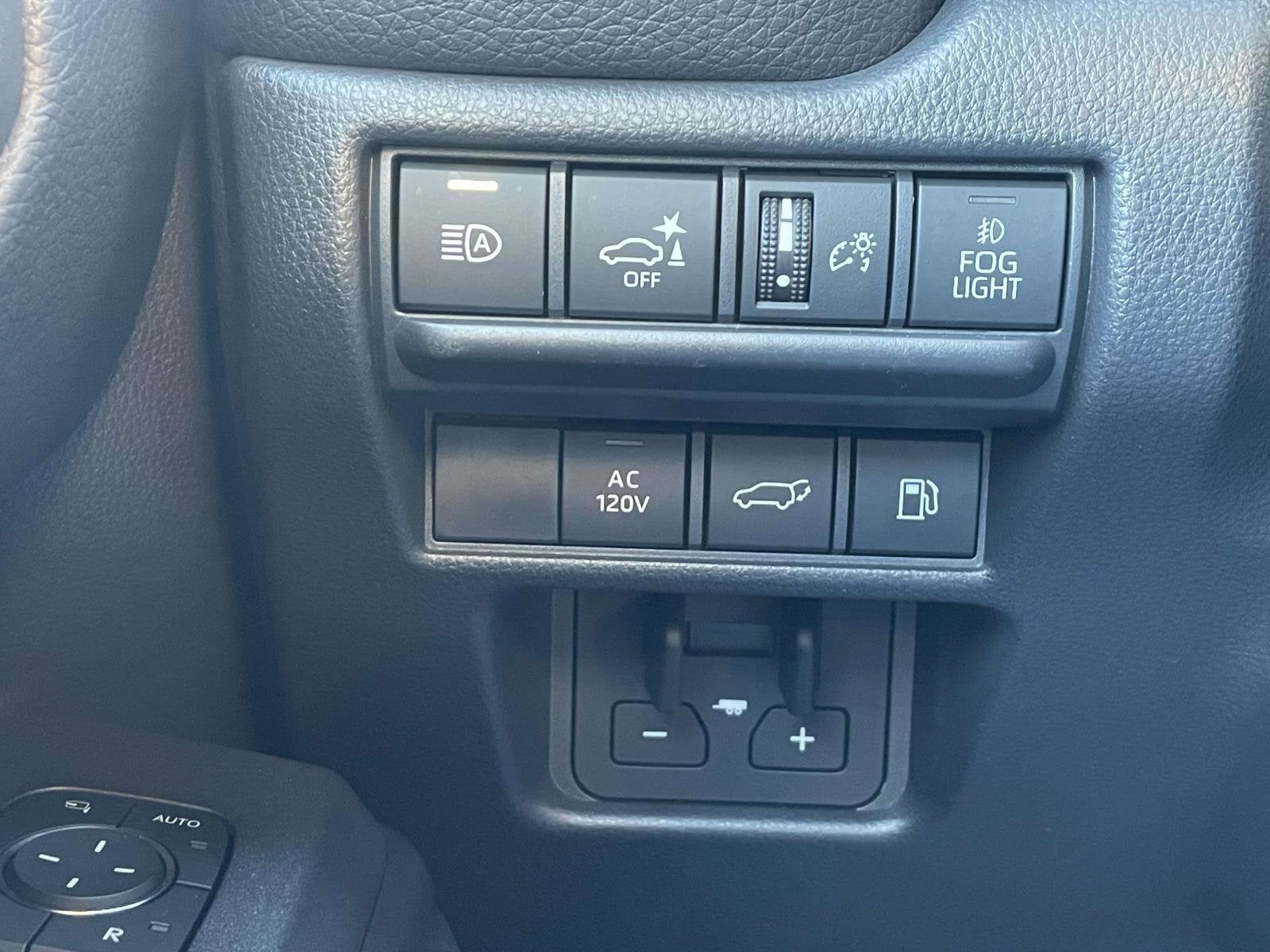 2025 Toyota Land Cruiser 4DR 4WD