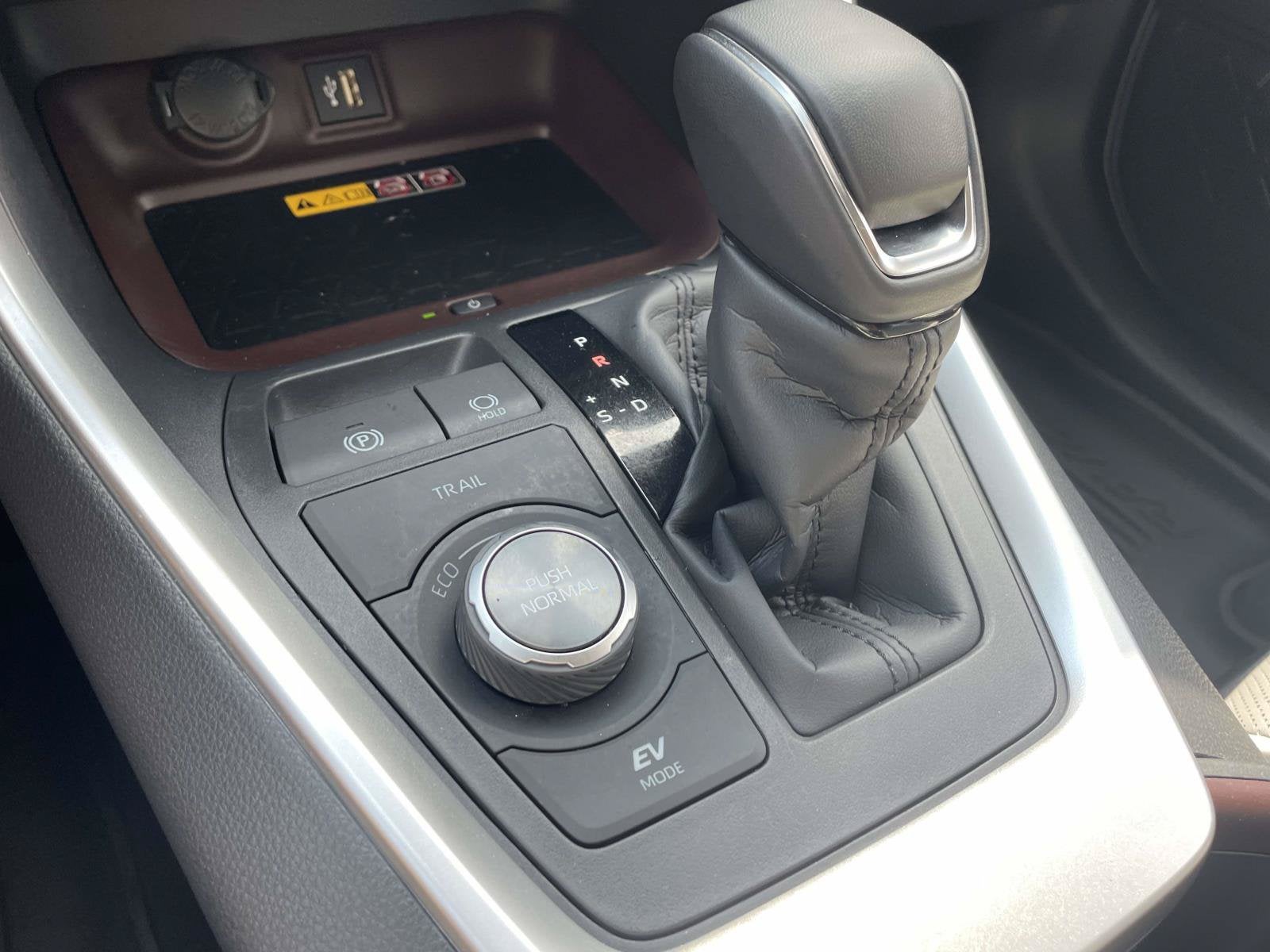 2025 Toyota RAV4 Hybrid Limited