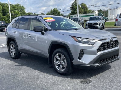 2025 Toyota RAV4 Hybrid LE