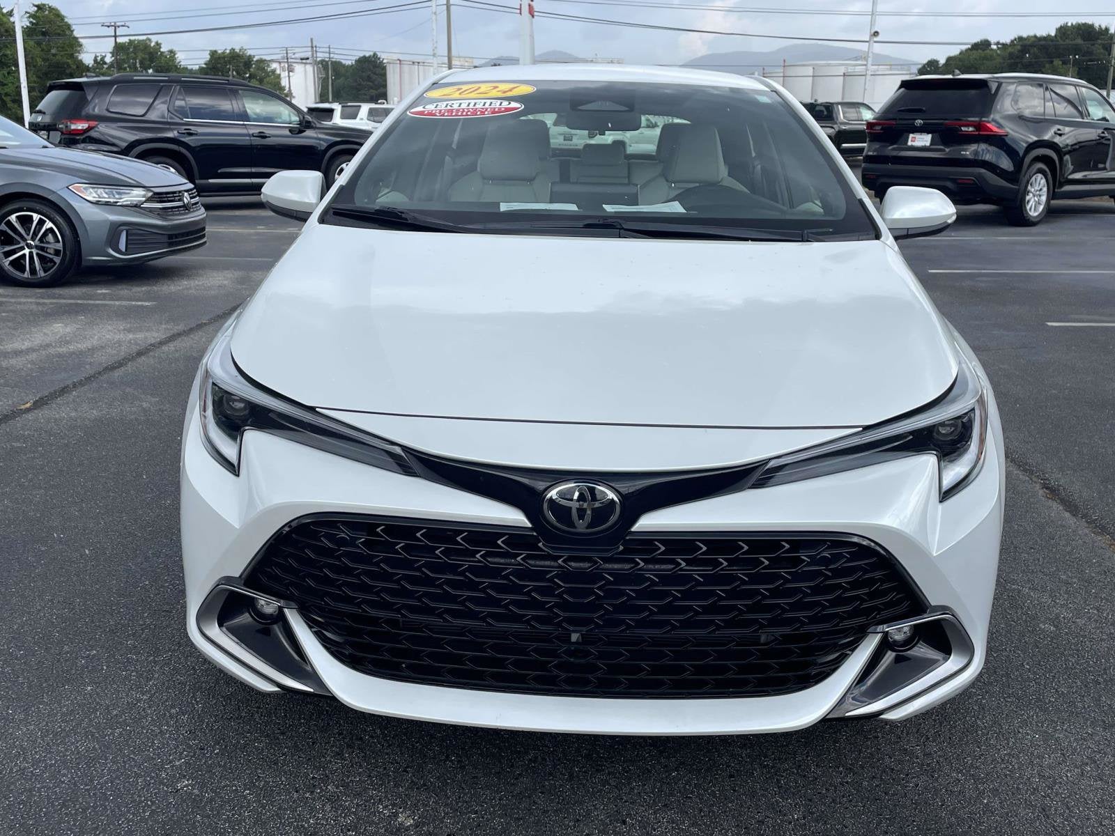 2024 Toyota Corolla Hatchback XSE