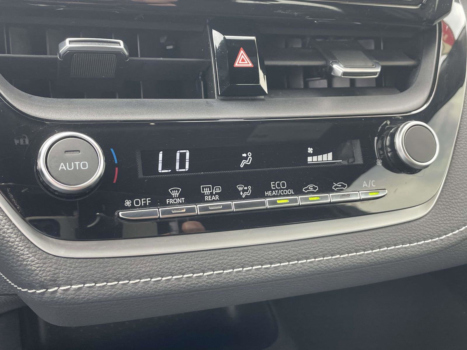 2023 Toyota Corolla Hatchback SE