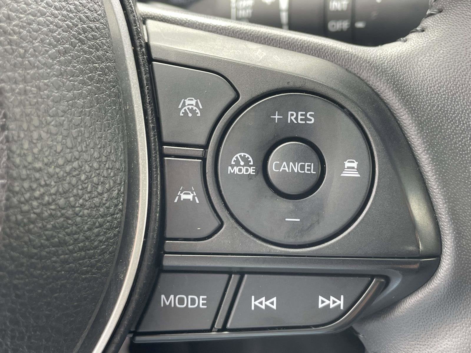 2023 Toyota Corolla Hatchback SE