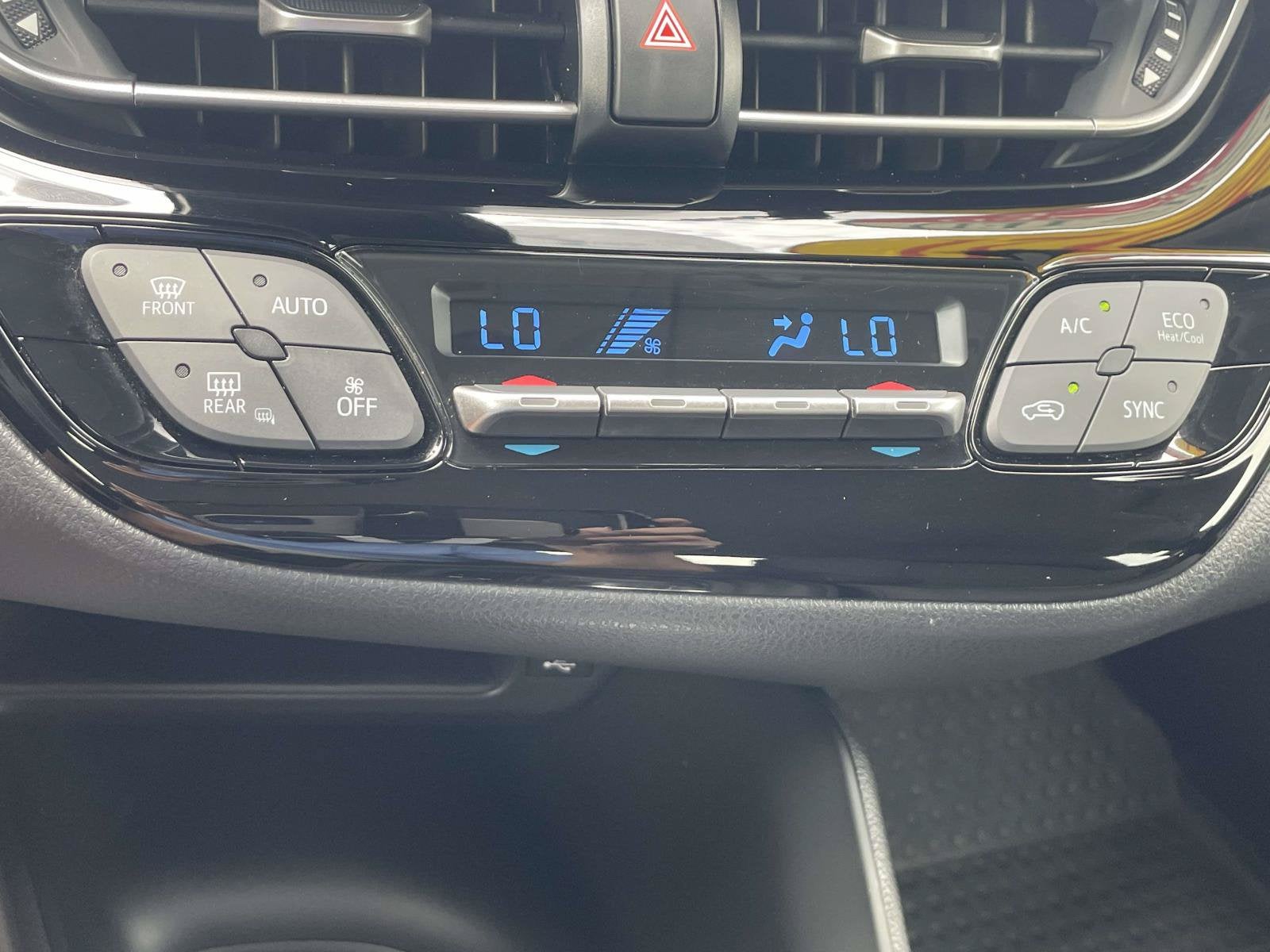 2021 Toyota C-HR LE