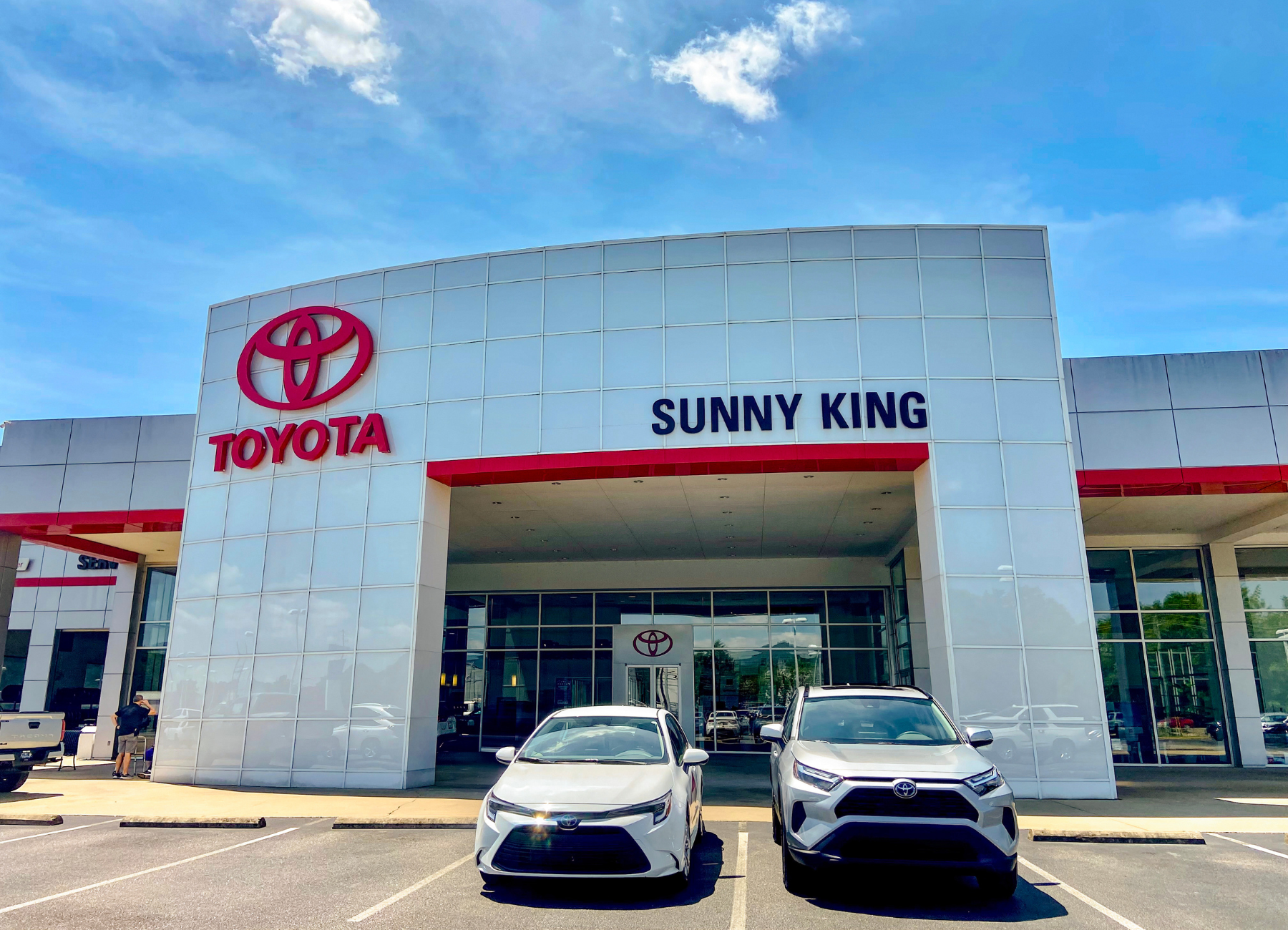 Front of Dealership Image